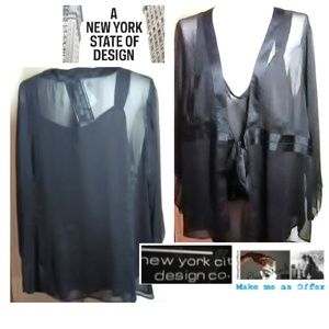 New York  City Design Co. Women NWT Black Top